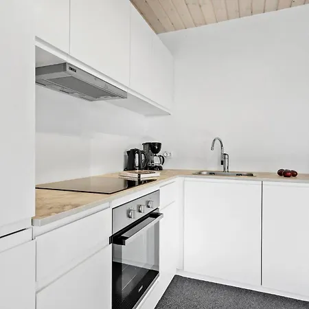 3 Bedroom Beautiful In Apartment