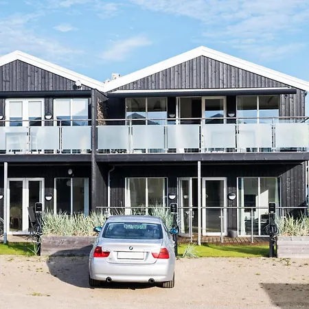 Apartment 3 Bedroom Beautiful In Slagelse